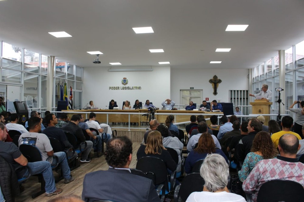Sessão que cassou o ex-prefeito ocorreu em 2019 (Foto: CMI/ Divulgação)