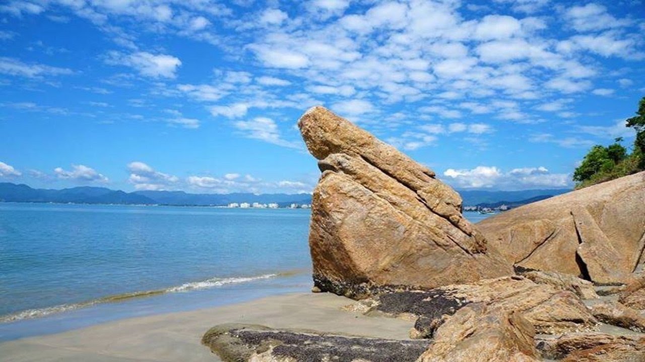 praia da pedra da freira