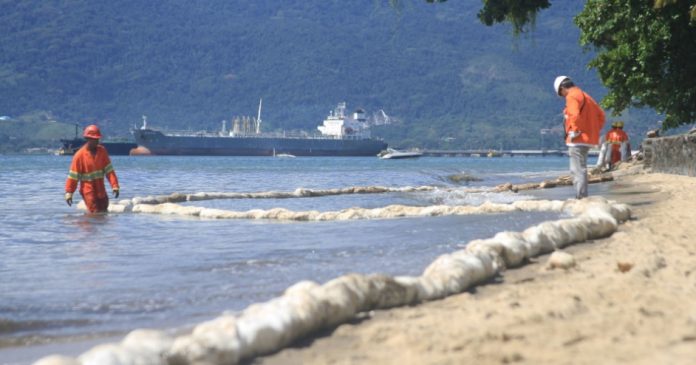 vazamento oleo petrobras sao sebastiao