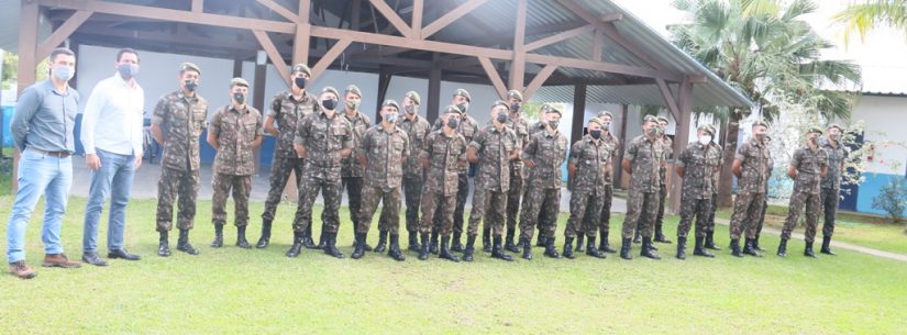 30 soldados do Exército chegaram à Caraguá nesta terça-feira (16) - Imagem: PMC