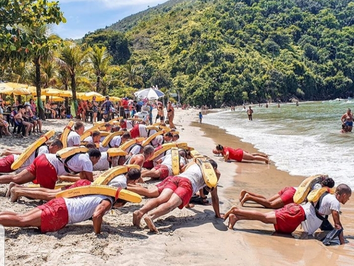GVTs que vão trabalhar em Caraguatatuba na temporada de verão participam de treinamento (Foto: GBMar/Divulgação)