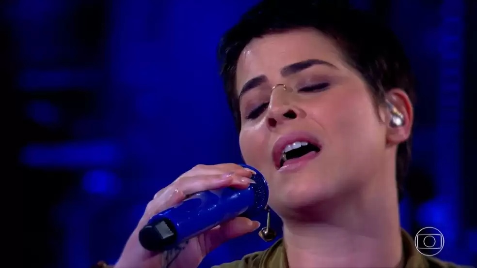 cantora Serena Ilhabela The Voice Brasil