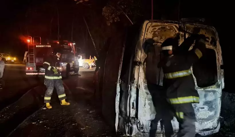 incendio ambulancia ubatuba