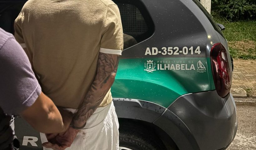 homem tenta atropelar policial em ilhabela