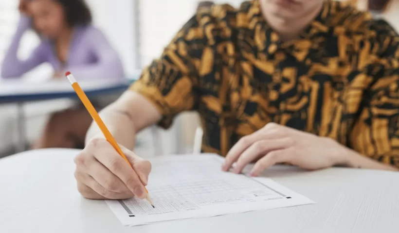 estudantes