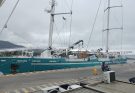 Veleiro-cargueiro sustentável Anemos atraca no Porto de São Sebastião para movimentação de cargas ecológicas