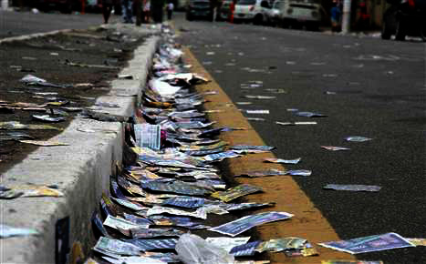 descarte irregular de propaganda eleitoral